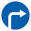 Знак 4.1.2. Движение направо